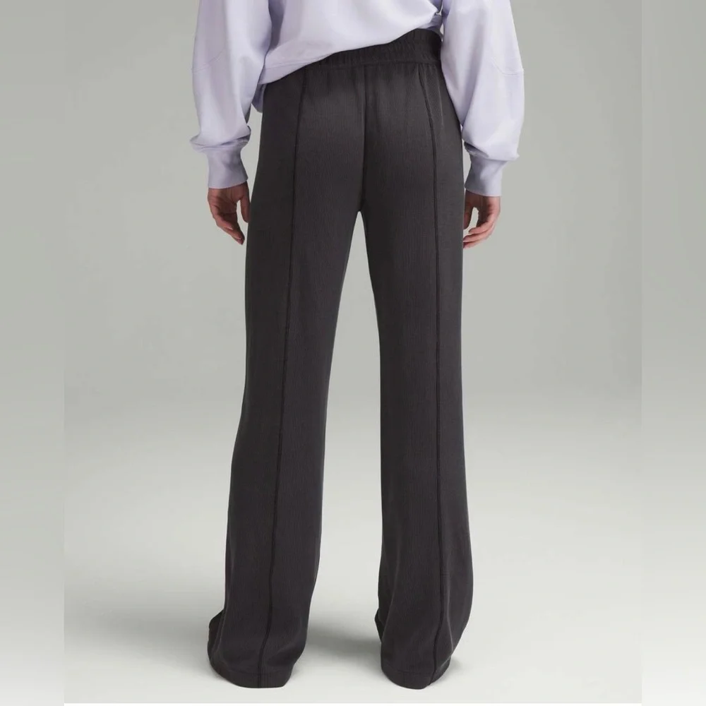 lululemon athletica Black Wide-Leg Pants - Picture 2 of 6